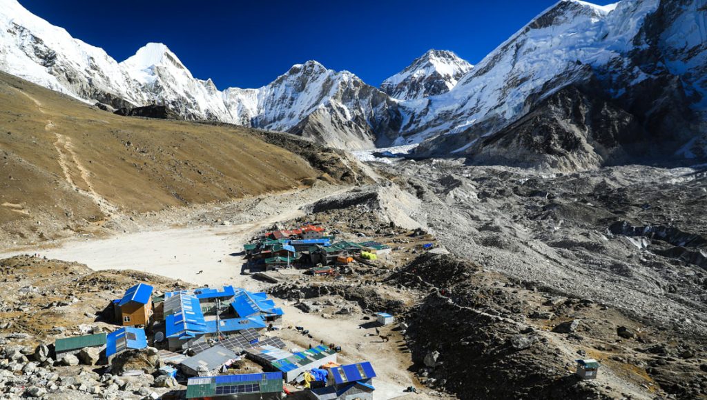 Everest BC Luxury Heli Return Trek — photo 2