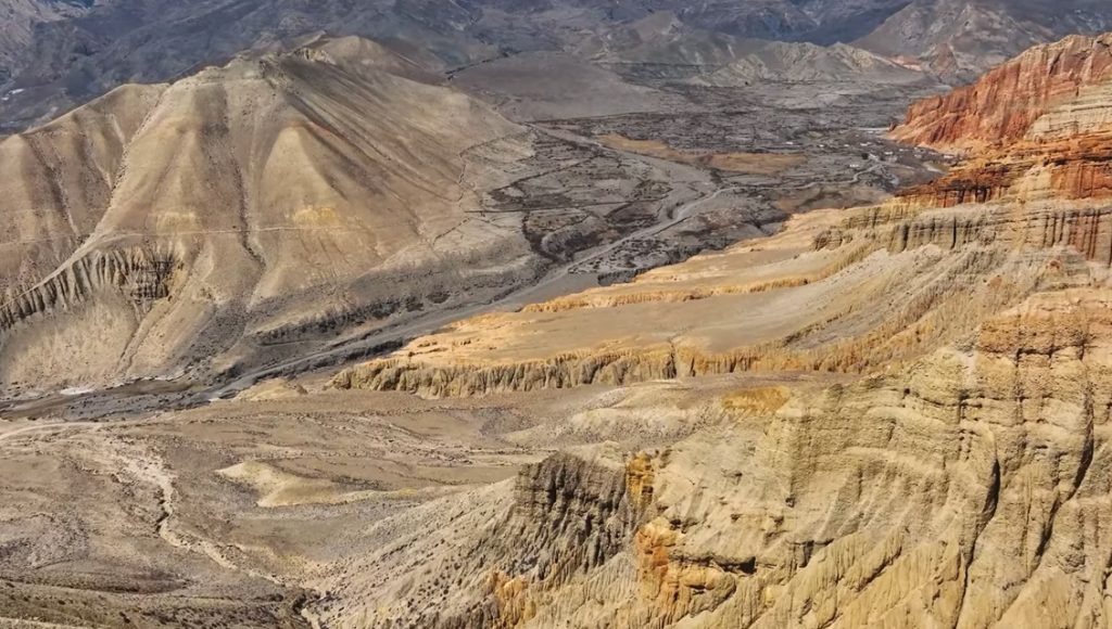 Luxury Upper Mustang Heli Trek — photo 4