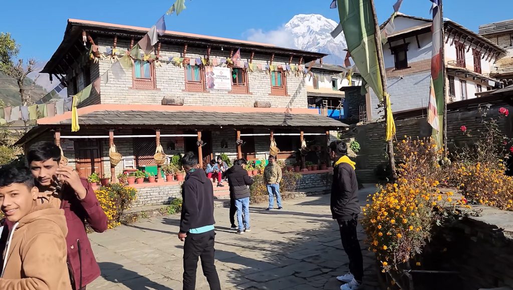 Annapurna Base Camp Heli Trek — photo 4