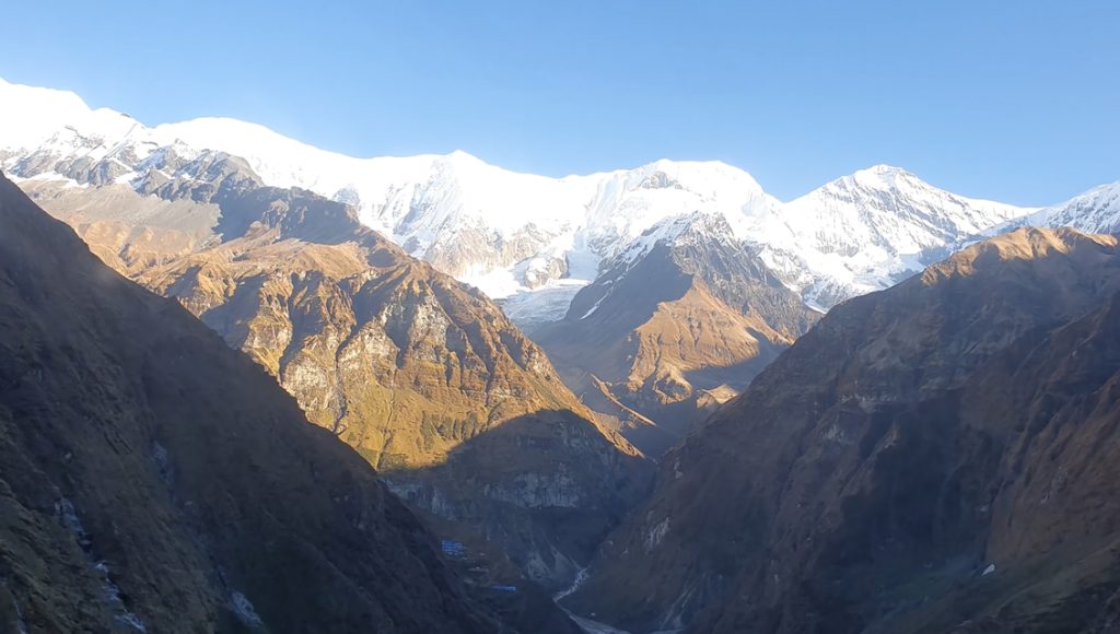 Annapurna Base Camp Heli Trek — photo 5