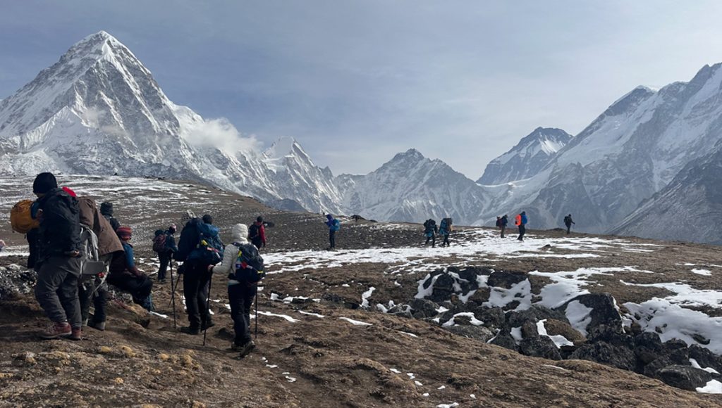 Everest Base Camp & Gokyo Lakes Helicopter Trek — photo 3